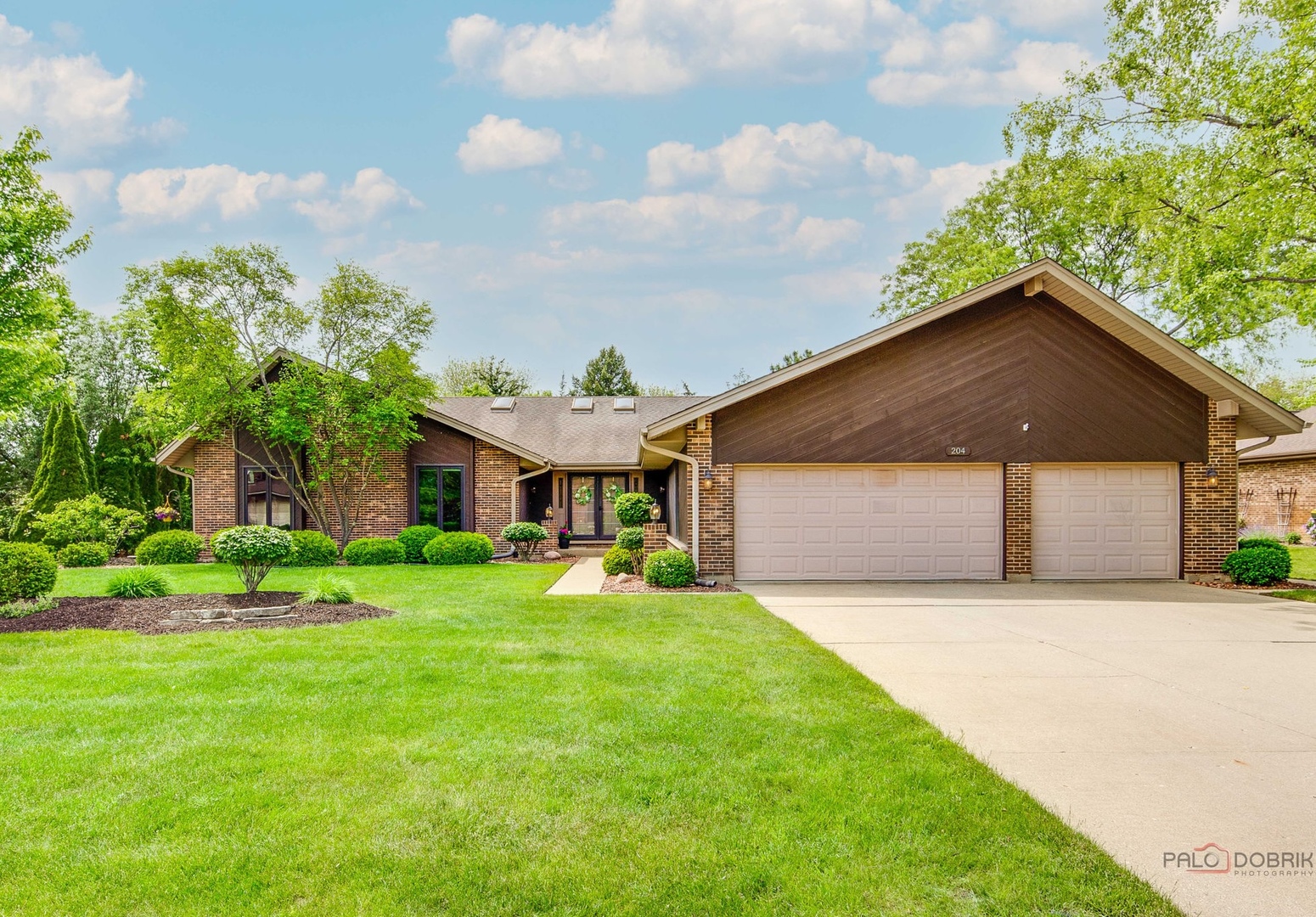 204 Linden Road, Prospect Heights, IL 60070