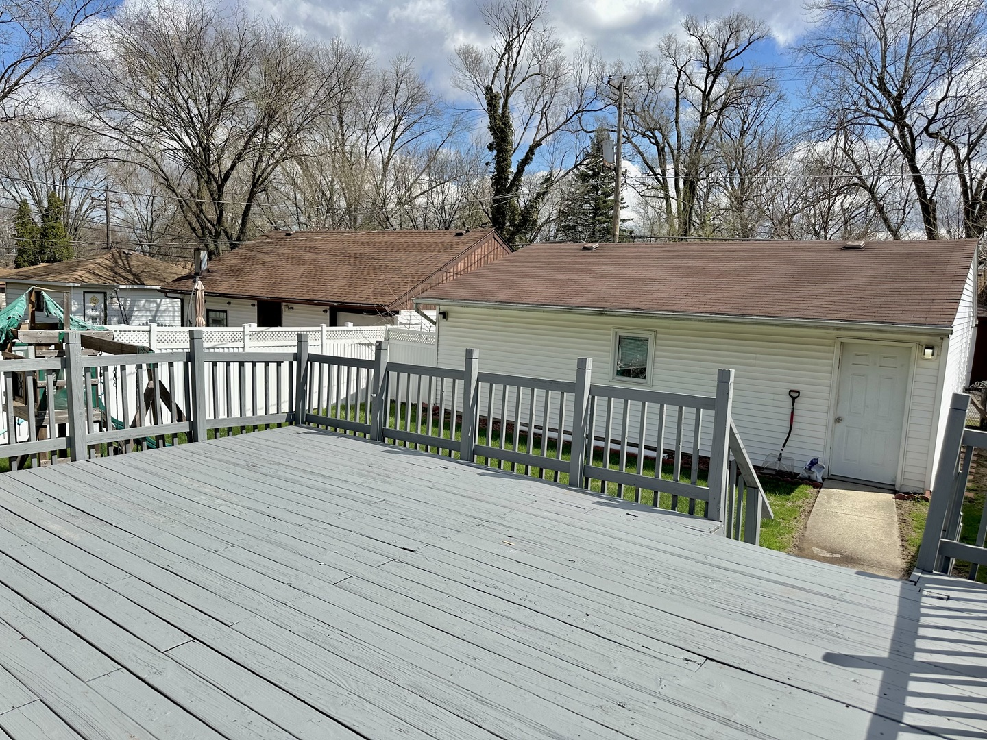 18037 Ridgewood Avenue, Lansing, IL 60438
