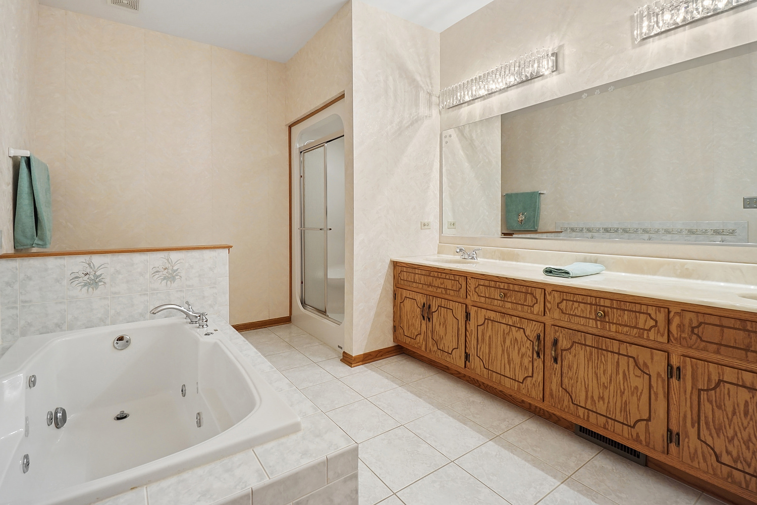 10814 Pamela Lane, Orland Park, IL 60467