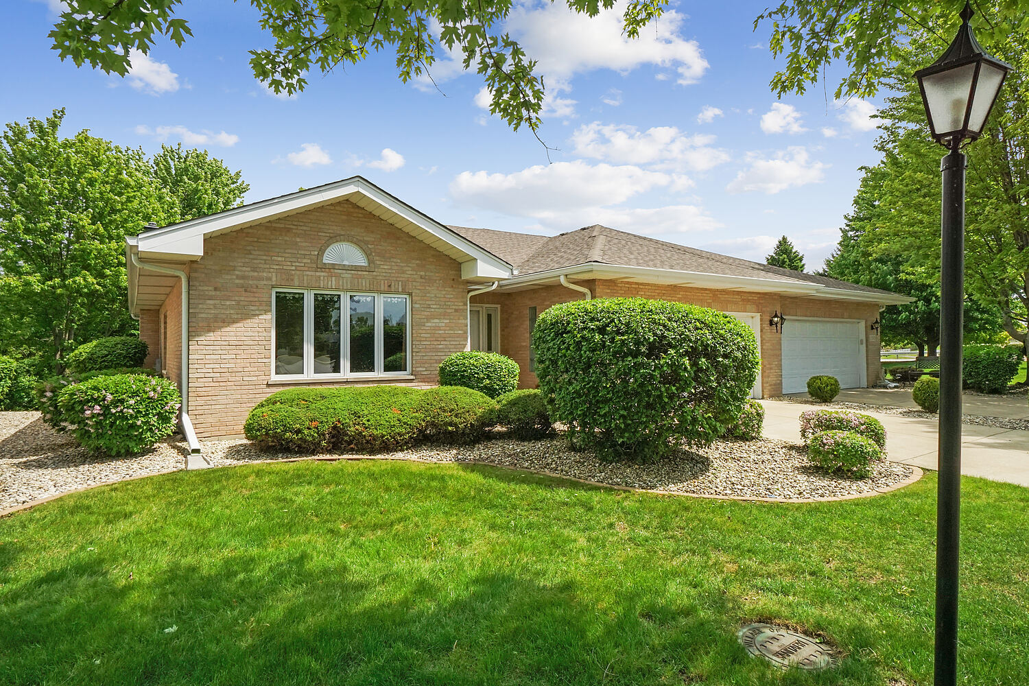 10814 Pamela Lane, Orland Park, IL 60467