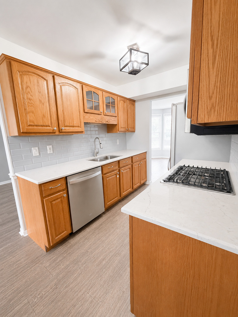 1550 Meghan Avenue, Algonquin, IL 60102