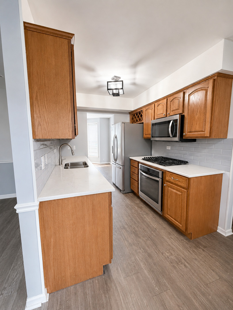 1550 Meghan Avenue, Algonquin, IL 60102