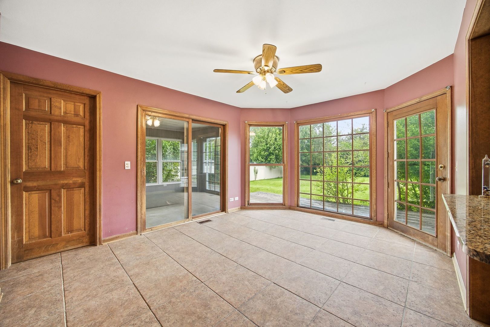 1333 W Sable Drive, Addison, IL 60101