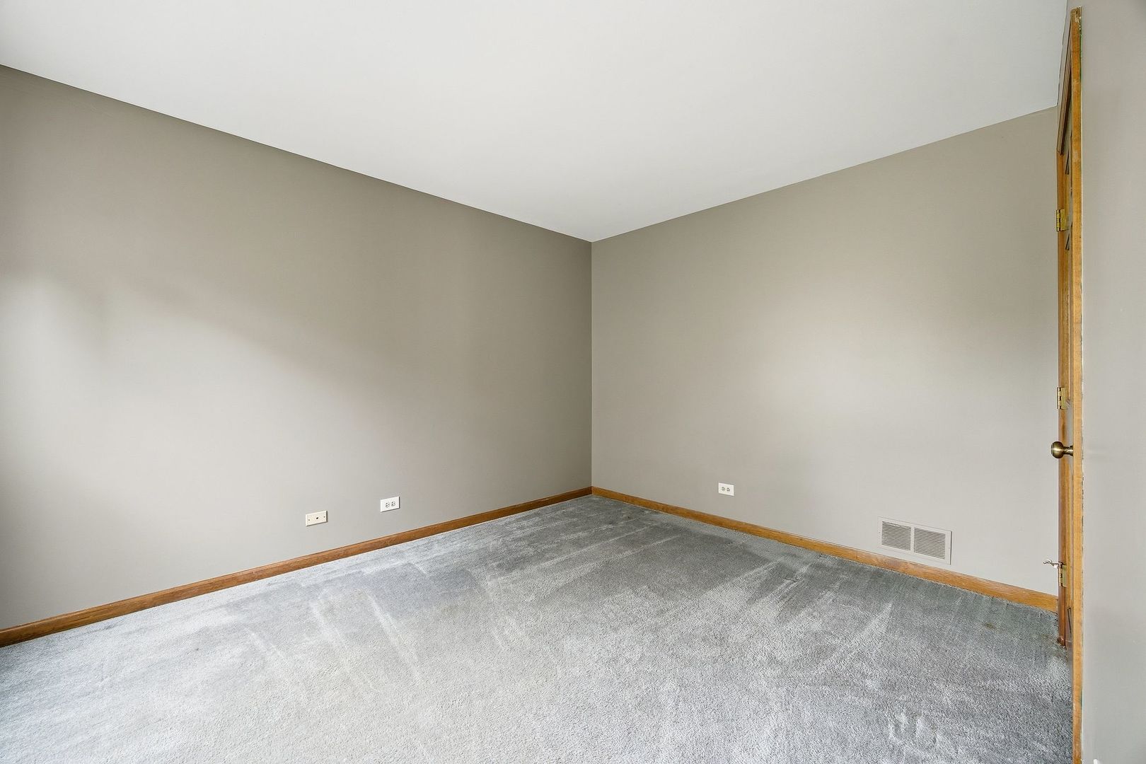 1333 W Sable Drive, Addison, IL 60101