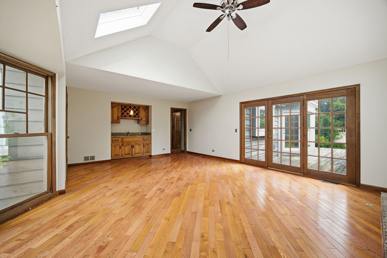 1333 W Sable Drive, Addison, IL 60101