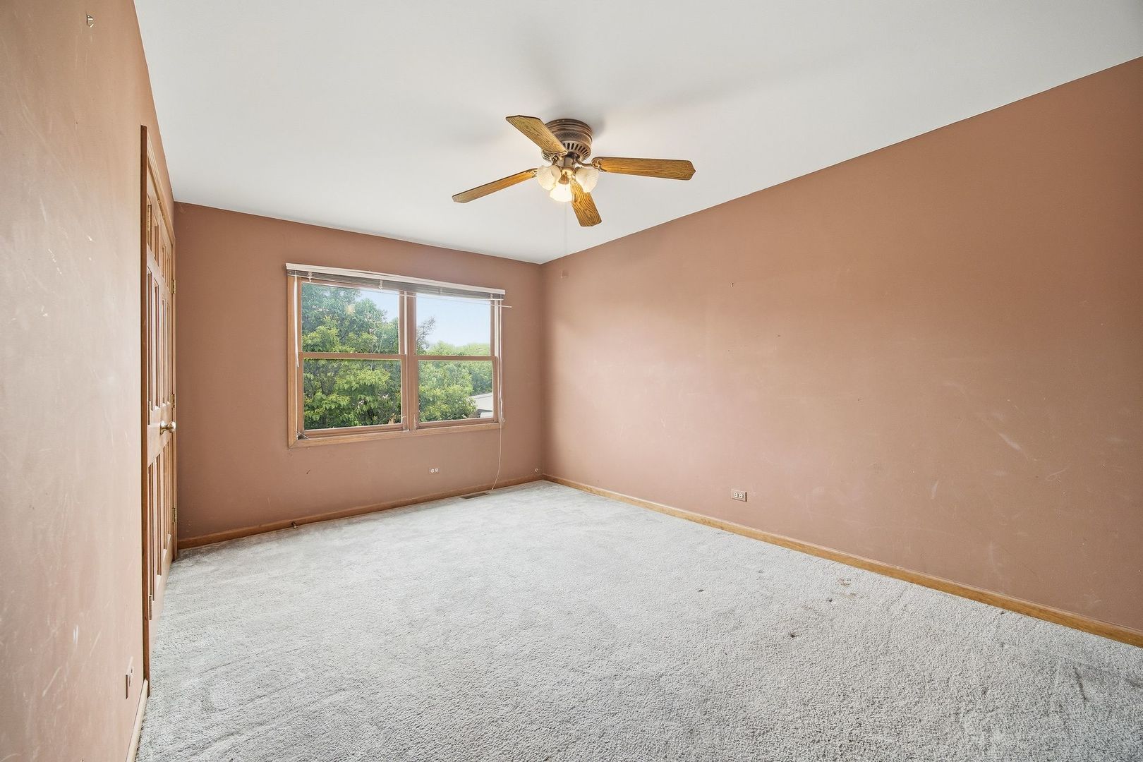 1333 W Sable Drive, Addison, IL 60101