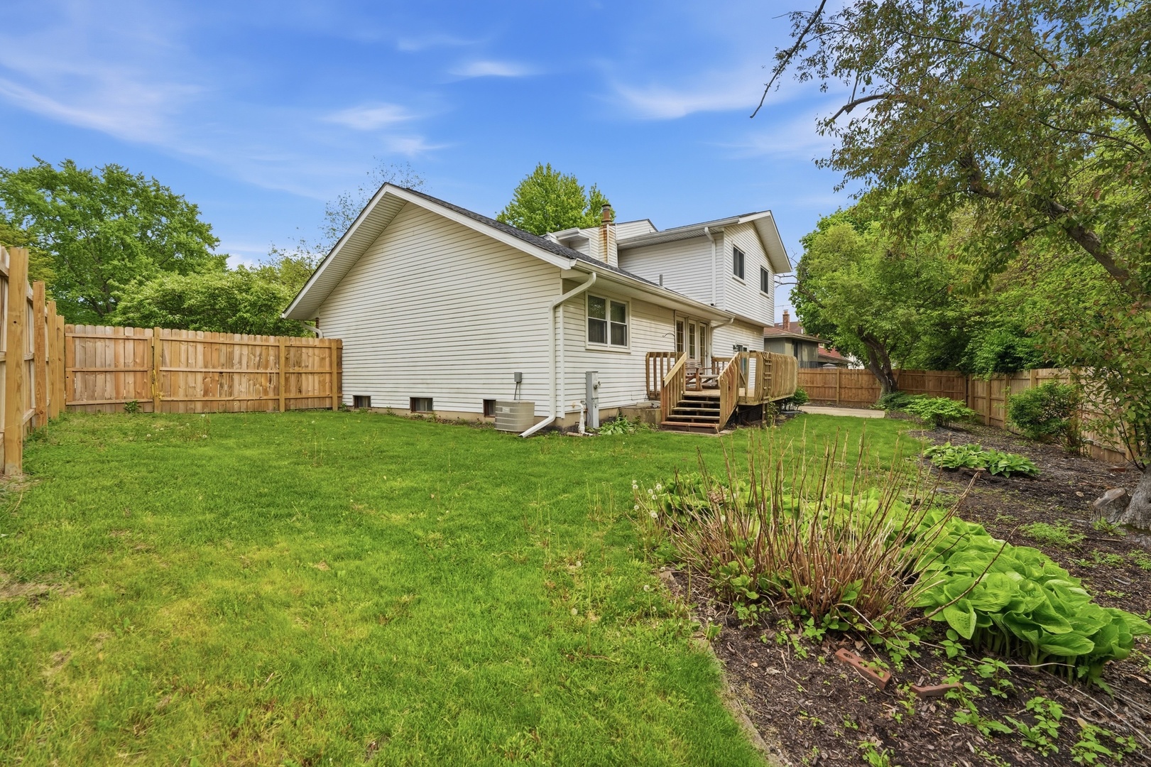 4452 Burgundy Place, Lisle, IL 60532