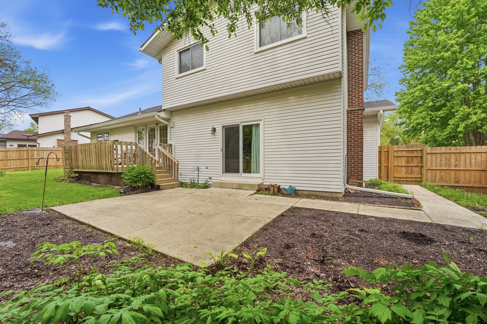 4452 Burgundy Place, Lisle, IL 60532