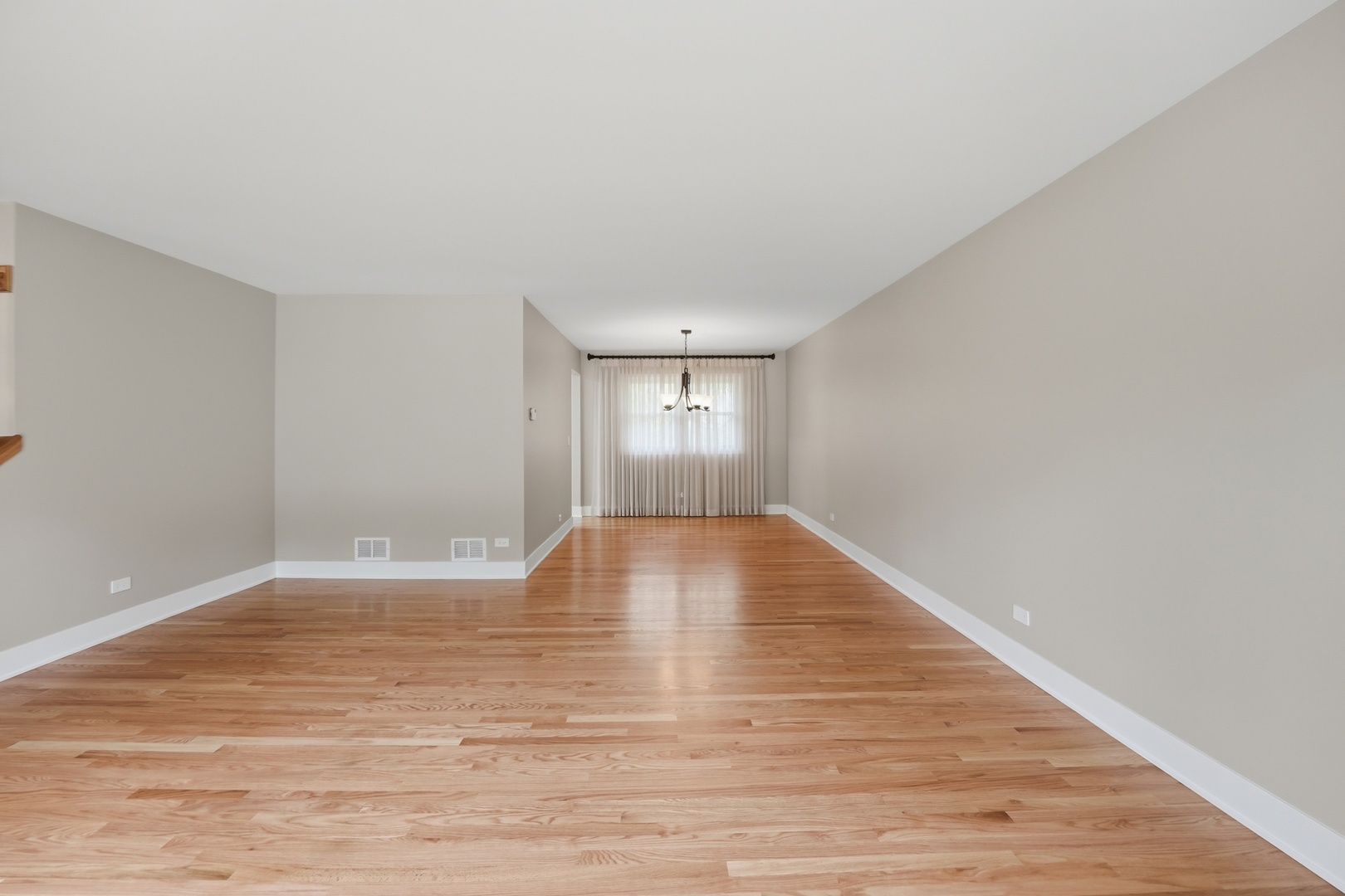 4452 Burgundy Place, Lisle, IL 60532