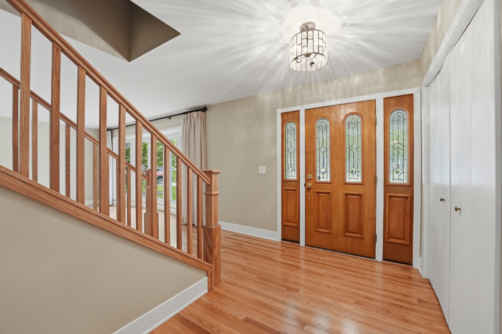 4452 Burgundy Place, Lisle, IL 60532