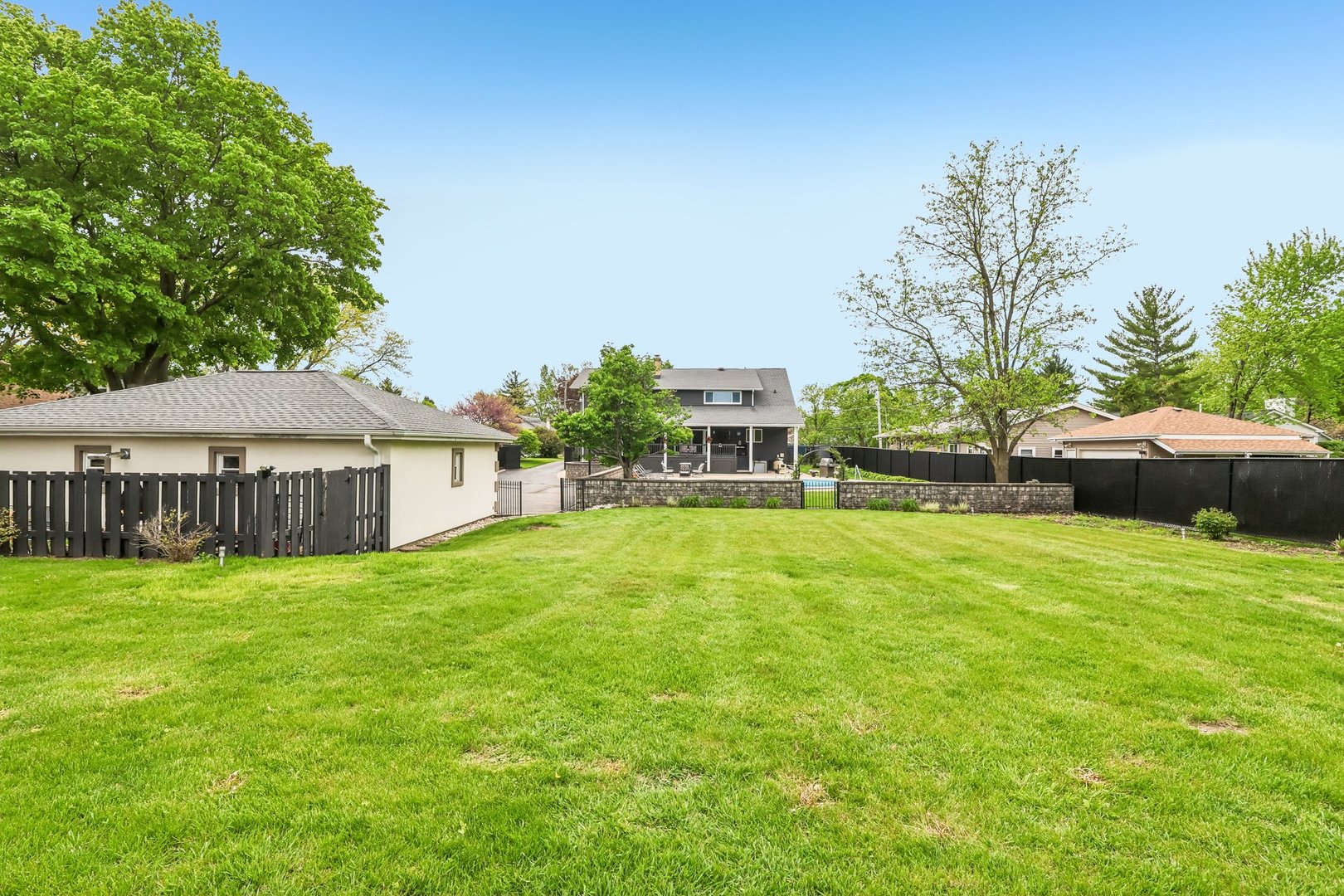 128 W Park Street, Mundelein, IL 60060