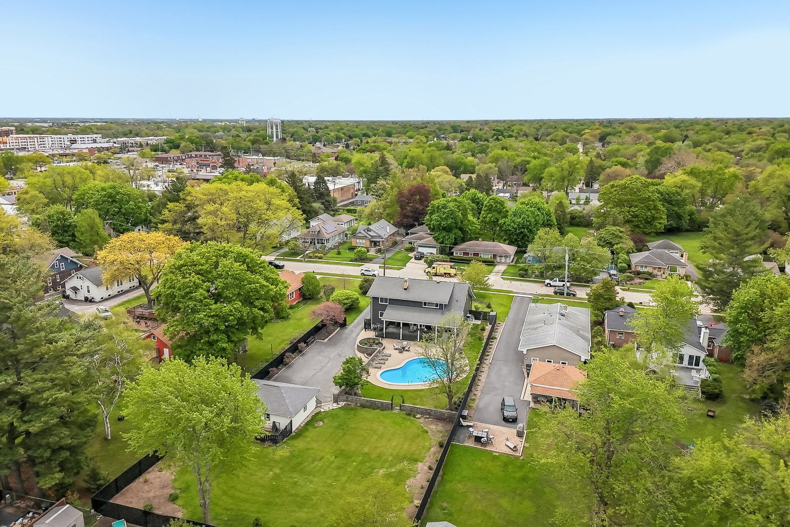 128 W Park Street, Mundelein, IL 60060
