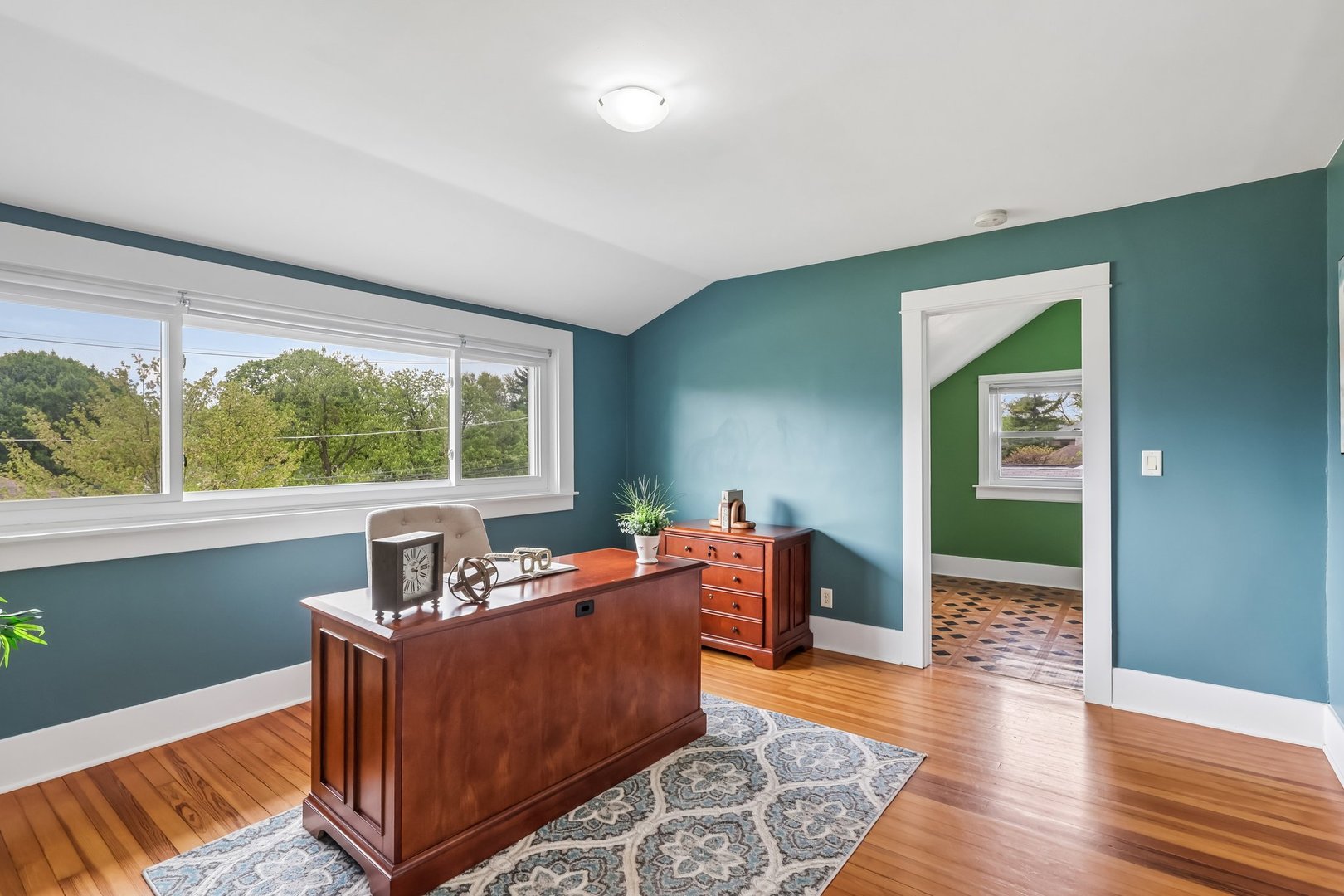 128 W Park Street, Mundelein, IL 60060