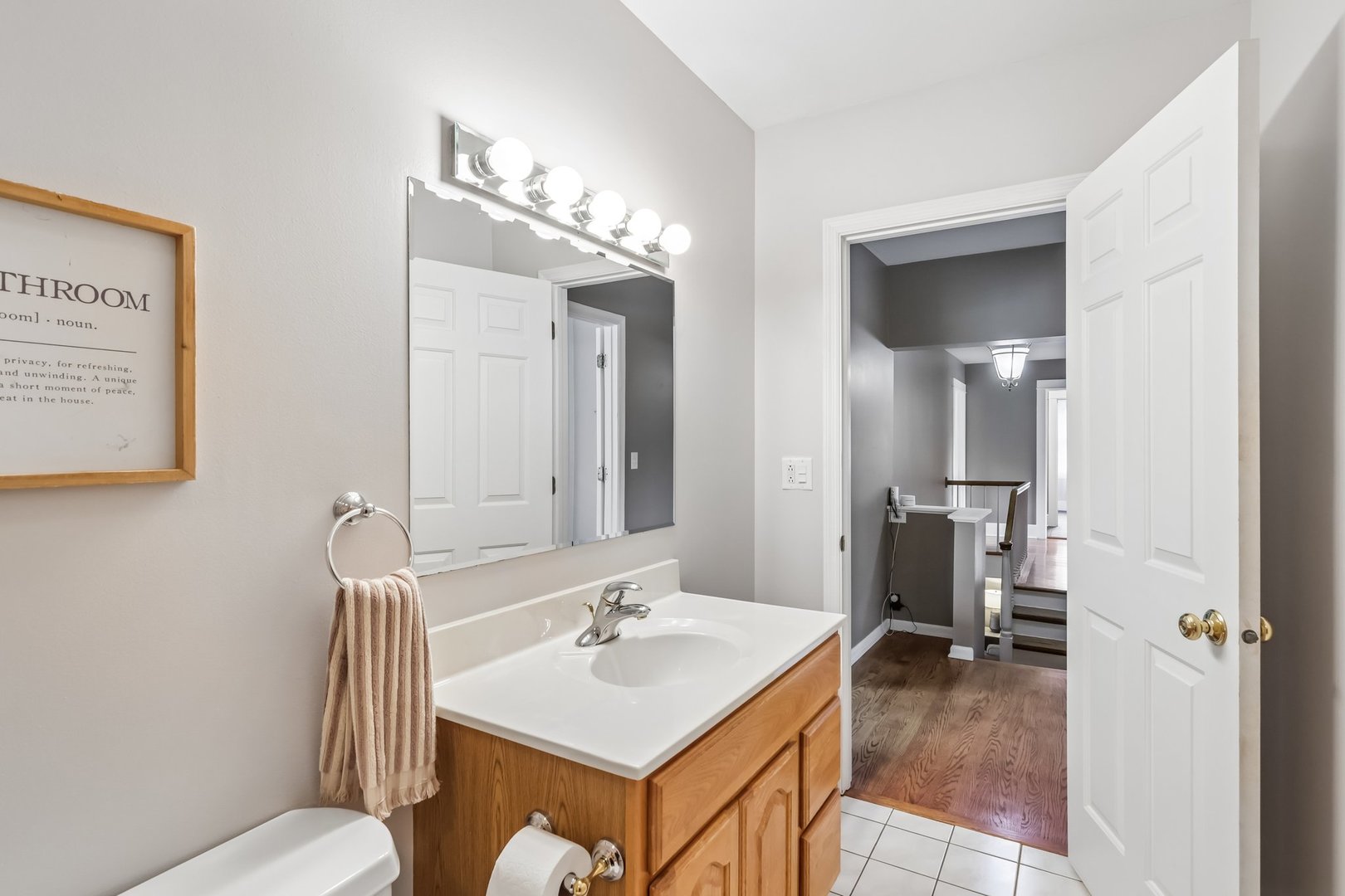 128 W Park Street, Mundelein, IL 60060