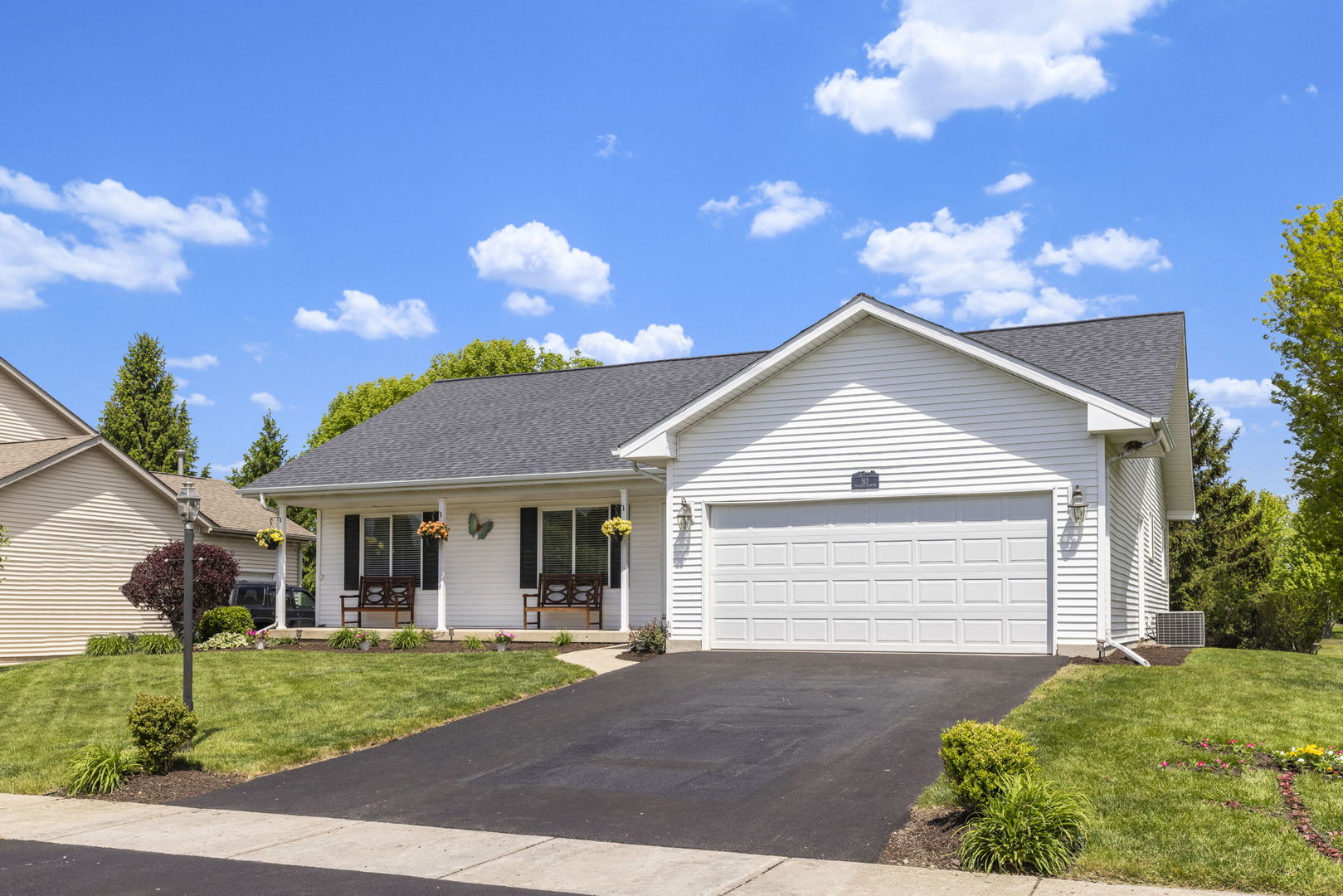 513 Pheasant Chase Drive, Bolingbrook, IL 60490