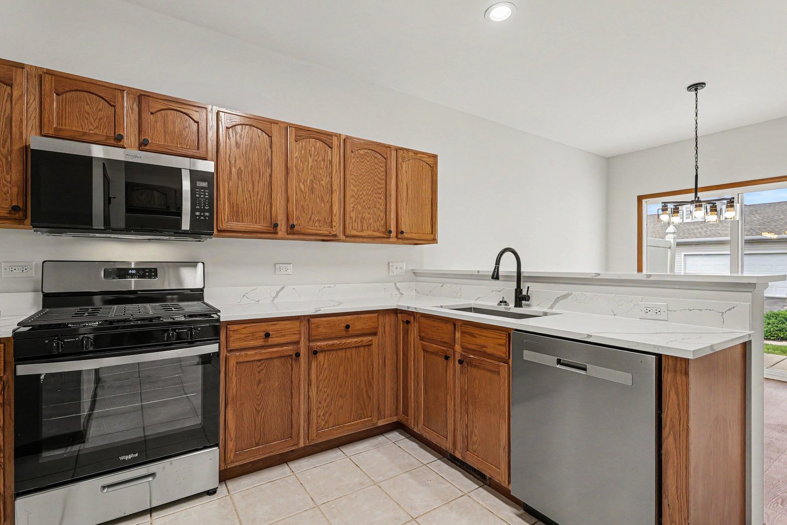 11745 River Terrace Lane, Huntley, IL 60142