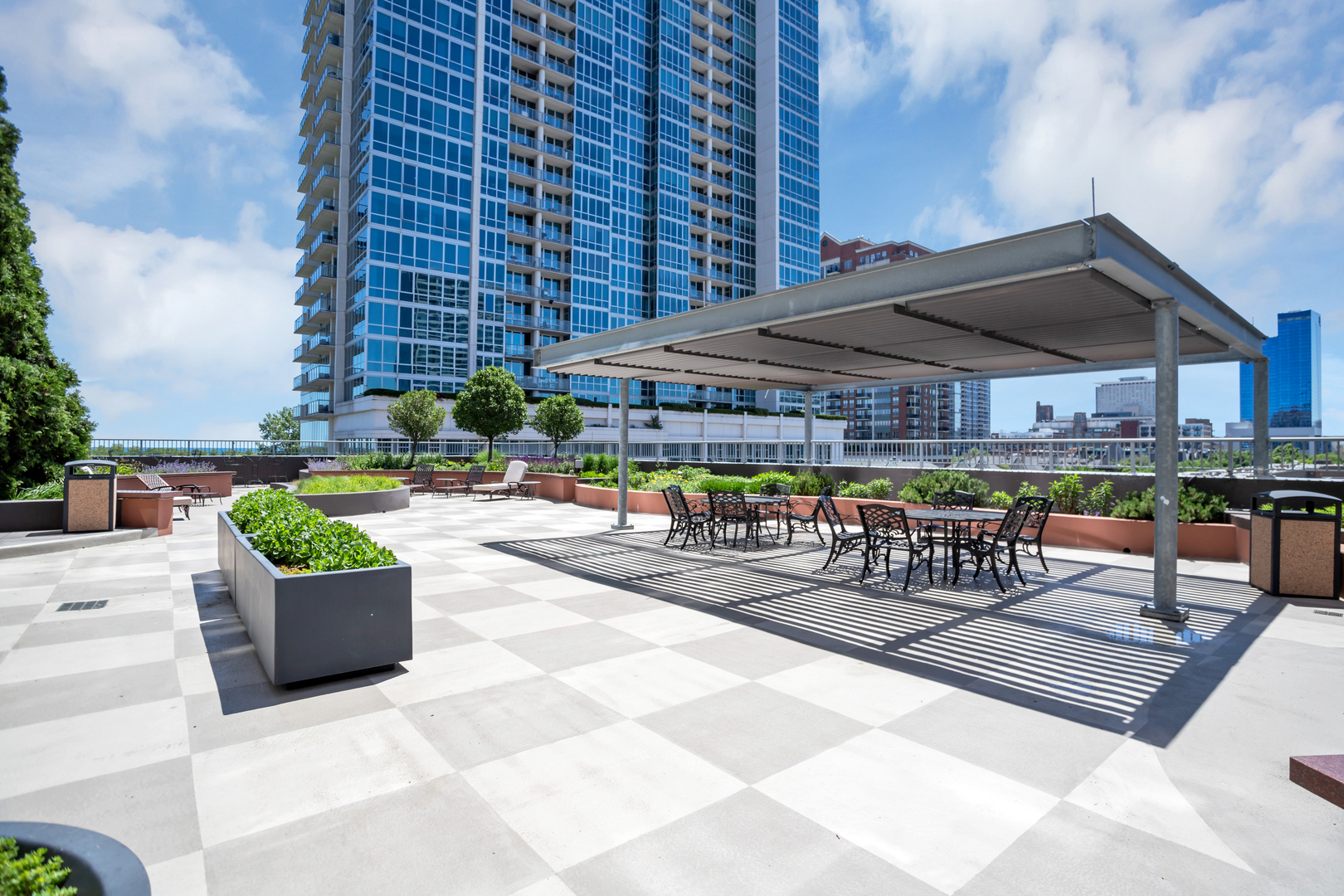 1600 S Prairie Avenue #2102, Chicago, IL 60616