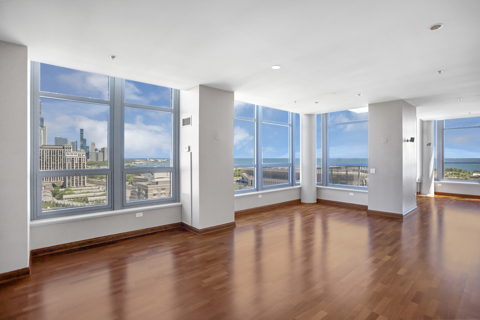 1600 S Prairie Avenue #2102, Chicago, IL 60616