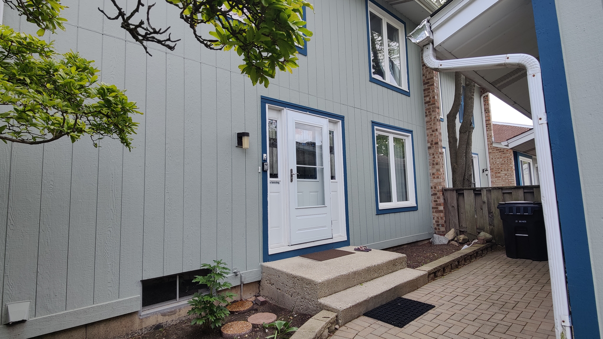 223 Willow Lane, Bloomingdale, IL 60108