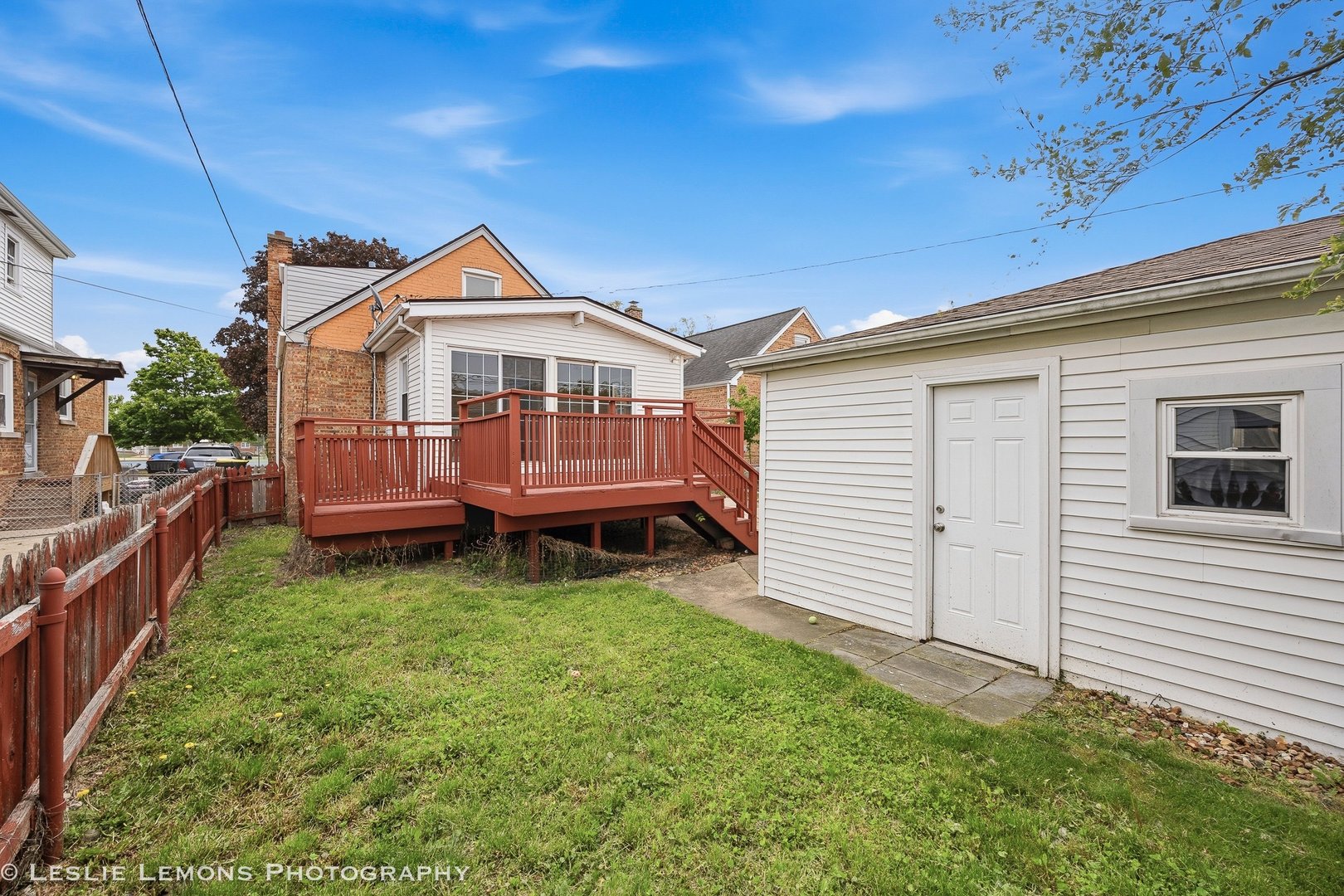 2332 N Leyden Avenue, River Grove, IL 60171