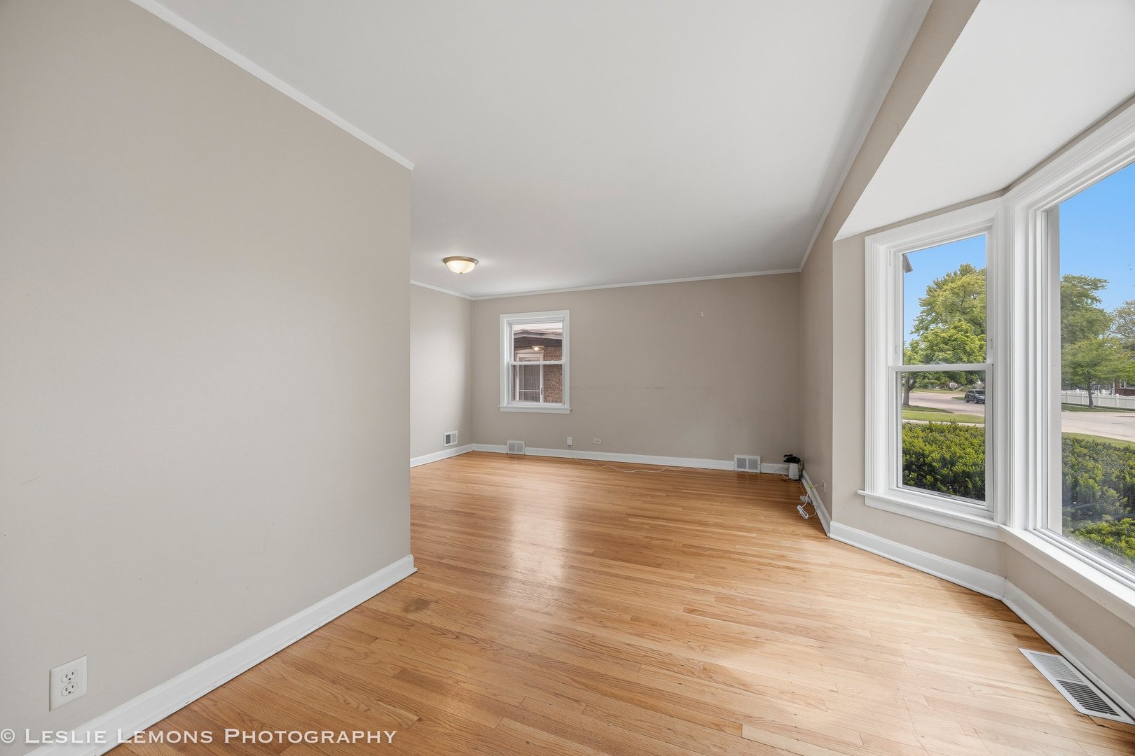 2332 N Leyden Avenue, River Grove, IL 60171