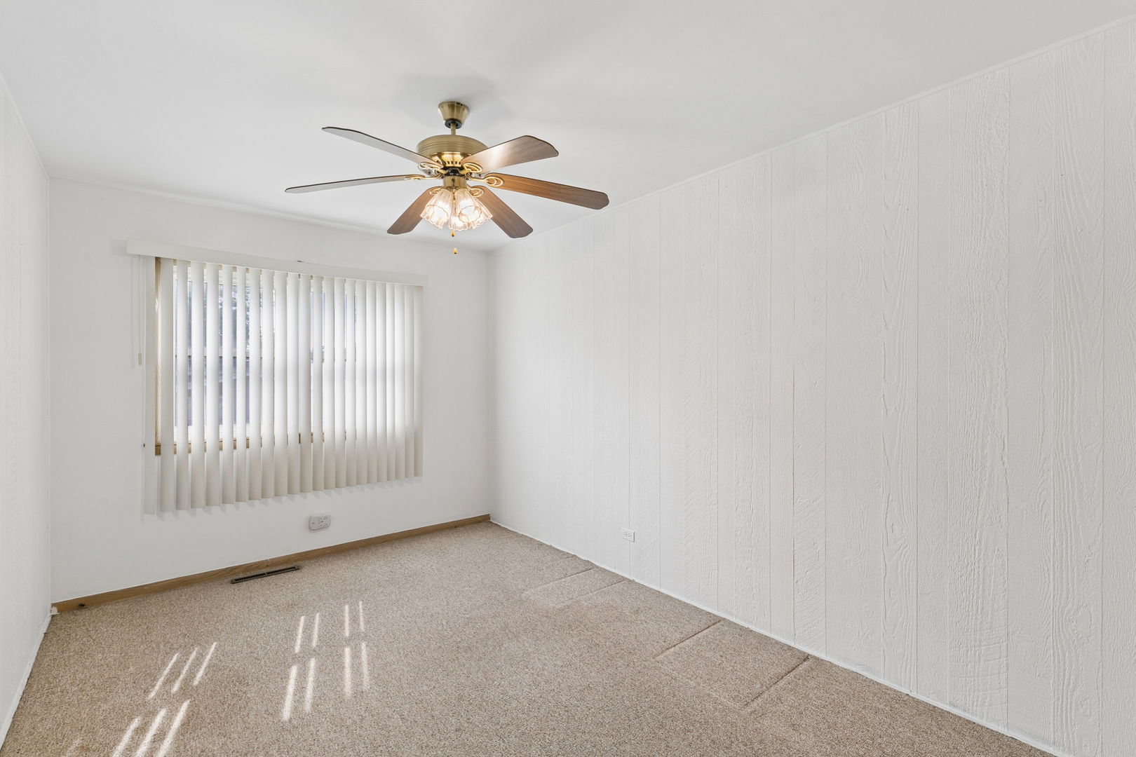 16400 University Avenue, South Holland, IL 60473