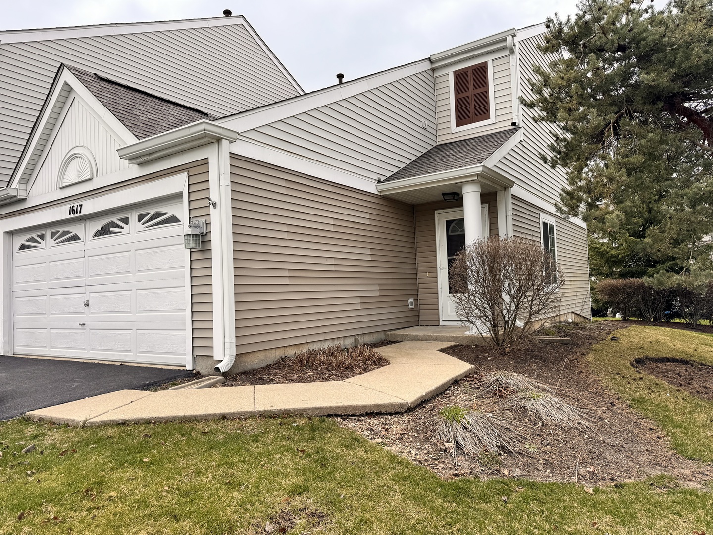 1617 Spaulding Road, Bartlett, IL 60103