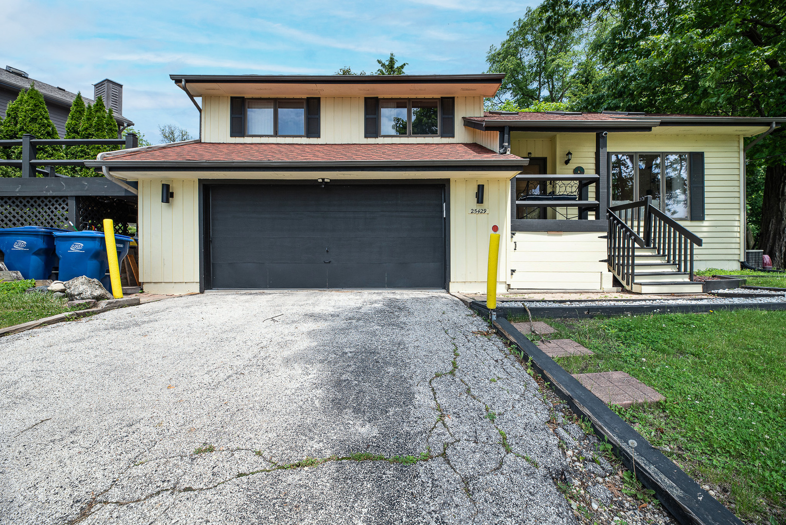 25429 W Cedar Crest Lane, Lake Villa, IL 60046