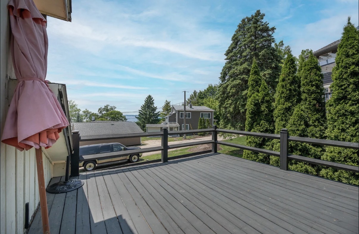 25429 W Cedar Crest Lane, Lake Villa, IL 60046