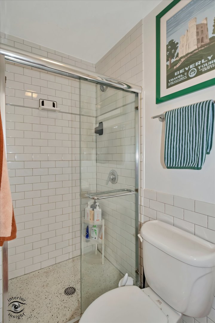 5335 S Harper Avenue #1, Chicago, IL 60615