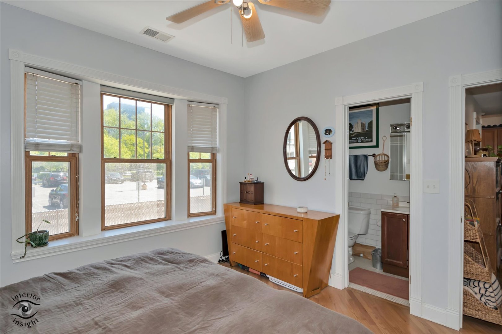 5335 S Harper Avenue #1, Chicago, IL 60615