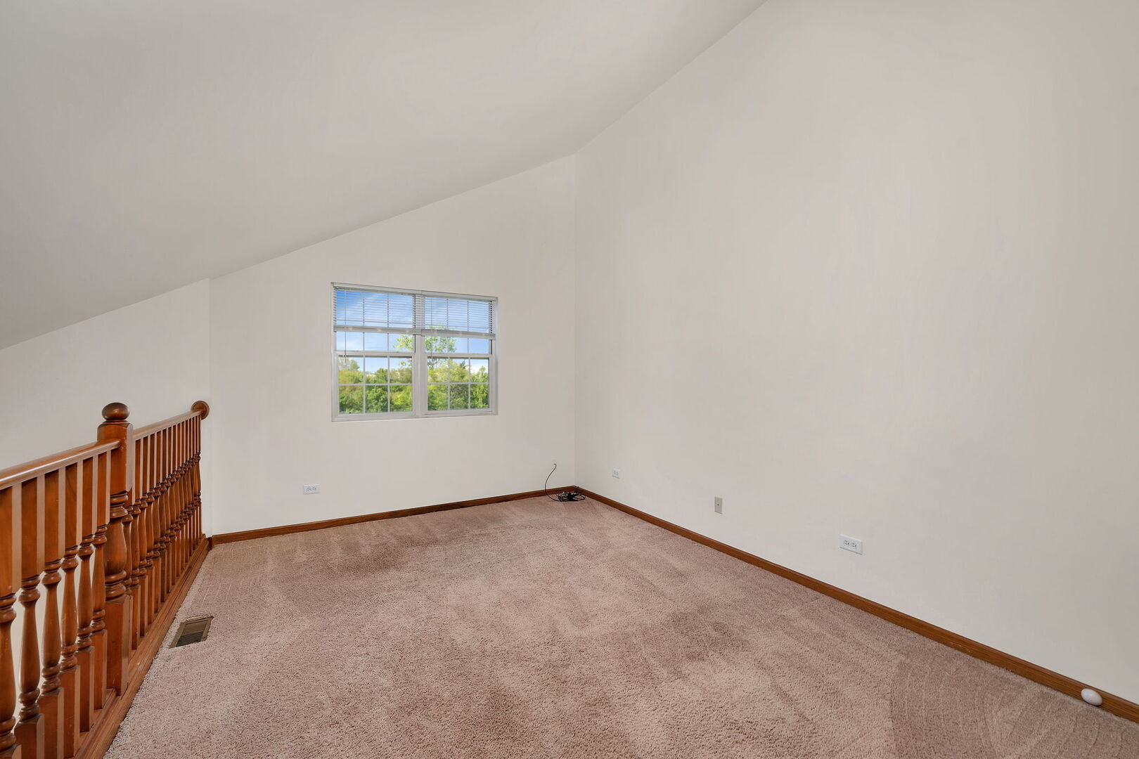 1466 Root Street #1, Crest Hill, IL 60435