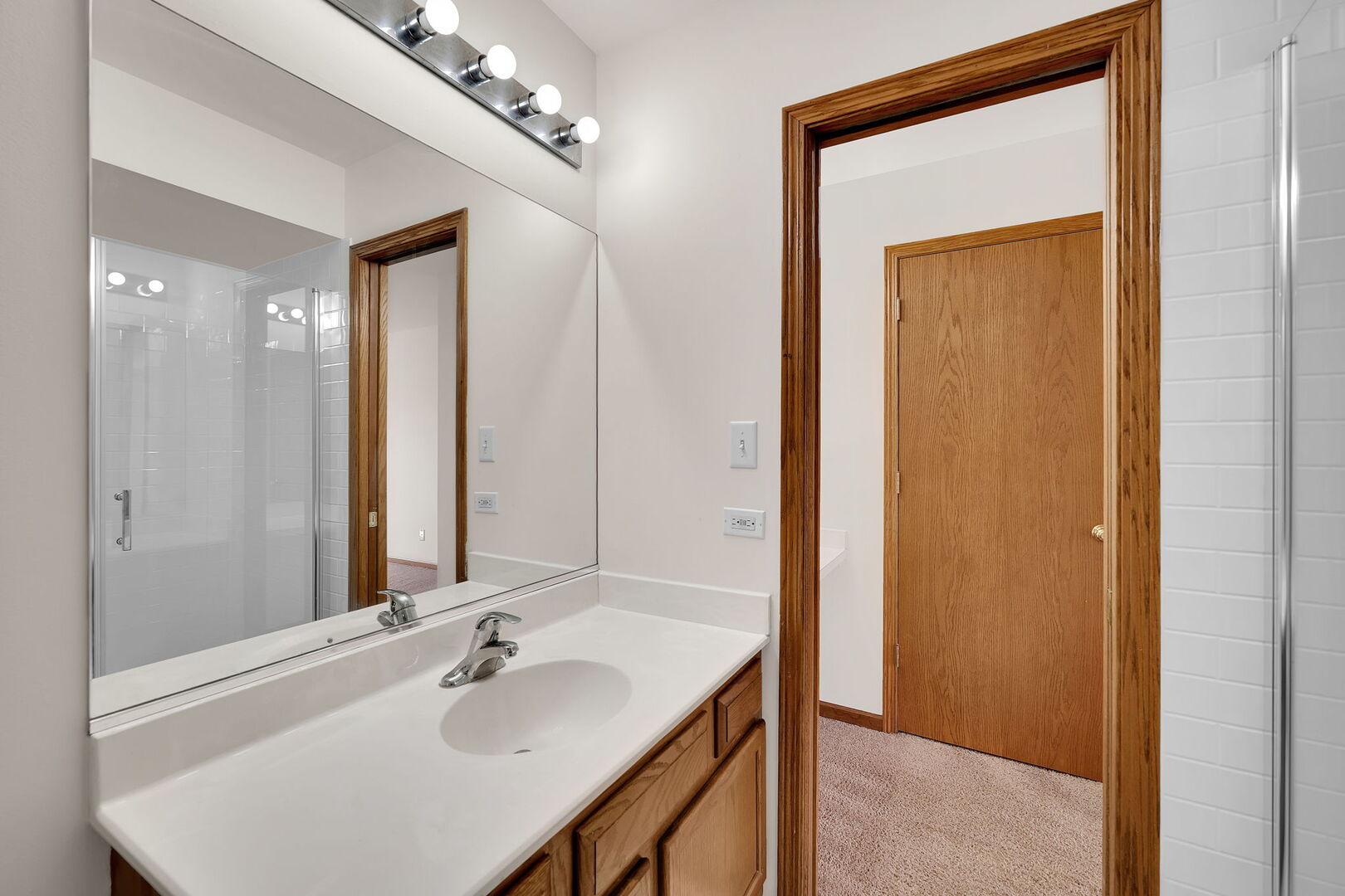 1466 Root Street #1, Crest Hill, IL 60435