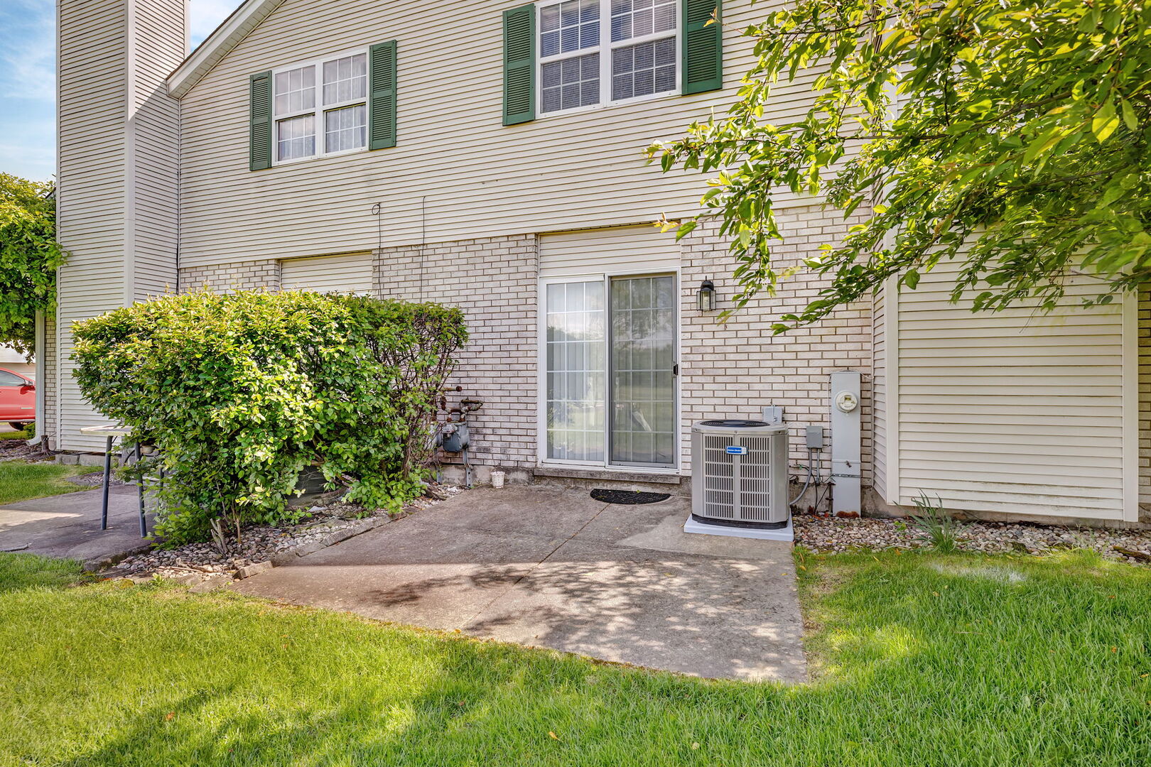 1466 Root Street #1, Crest Hill, IL 60435