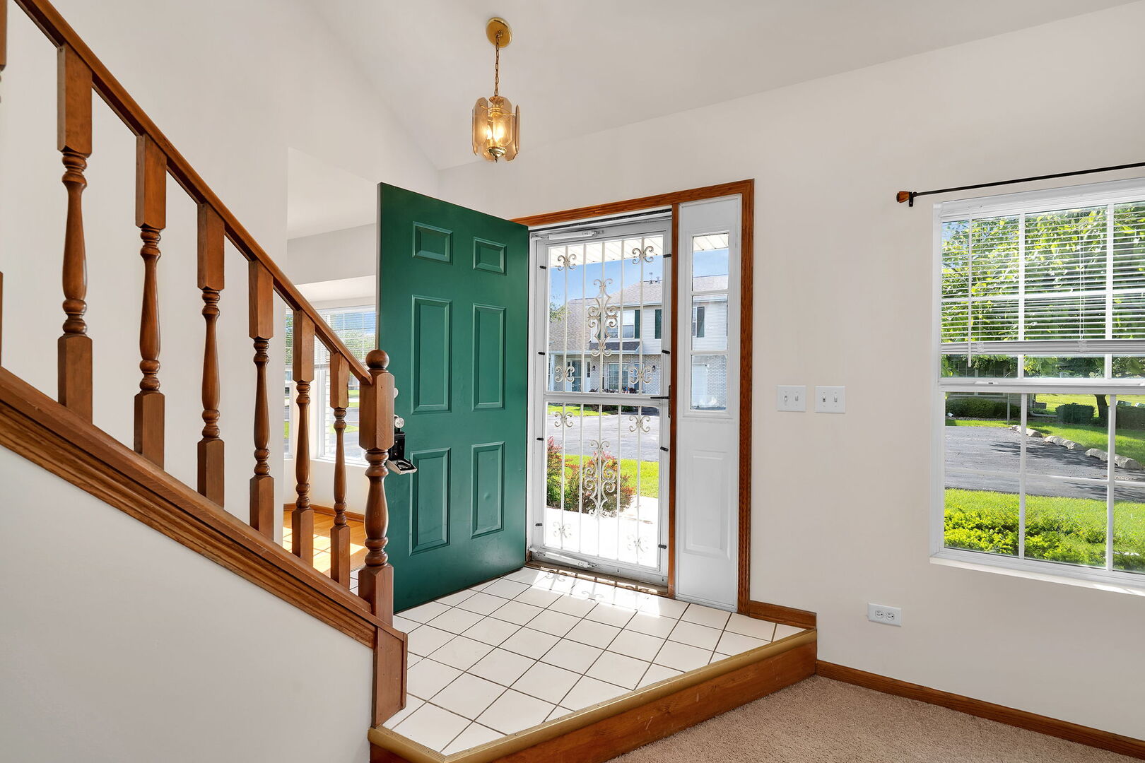 1466 Root Street #1, Crest Hill, IL 60435