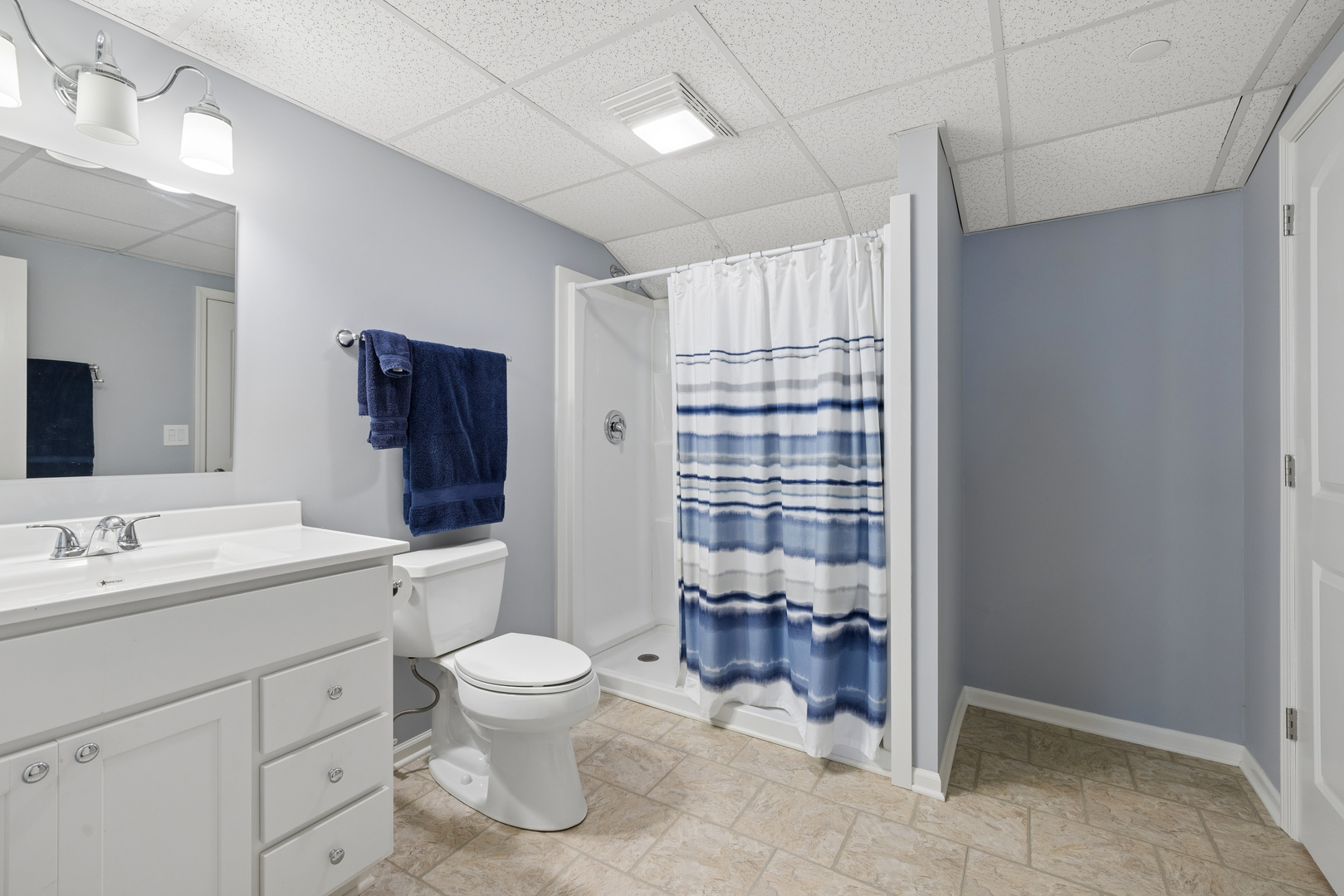 6275 Doral Drive, Gurnee, IL 60031