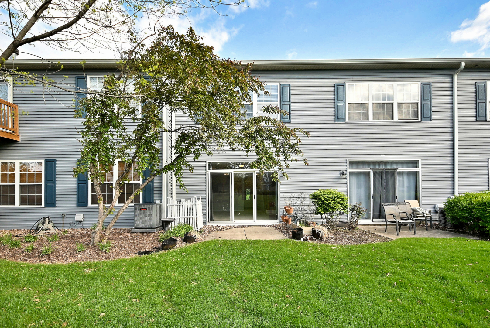 2378 Overlook Court, Naperville, IL 60563