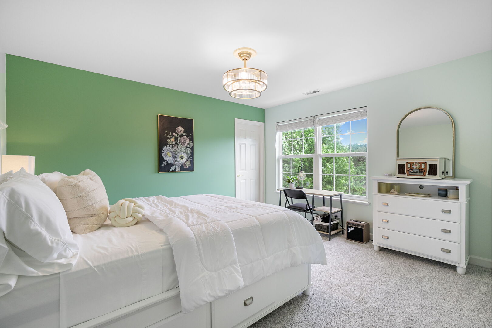 2637 W Autumn Drive, Round Lake, IL 60073