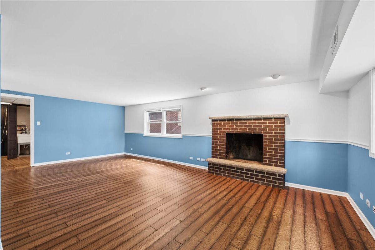17718 65th Avenue, Tinley Park, IL 60477