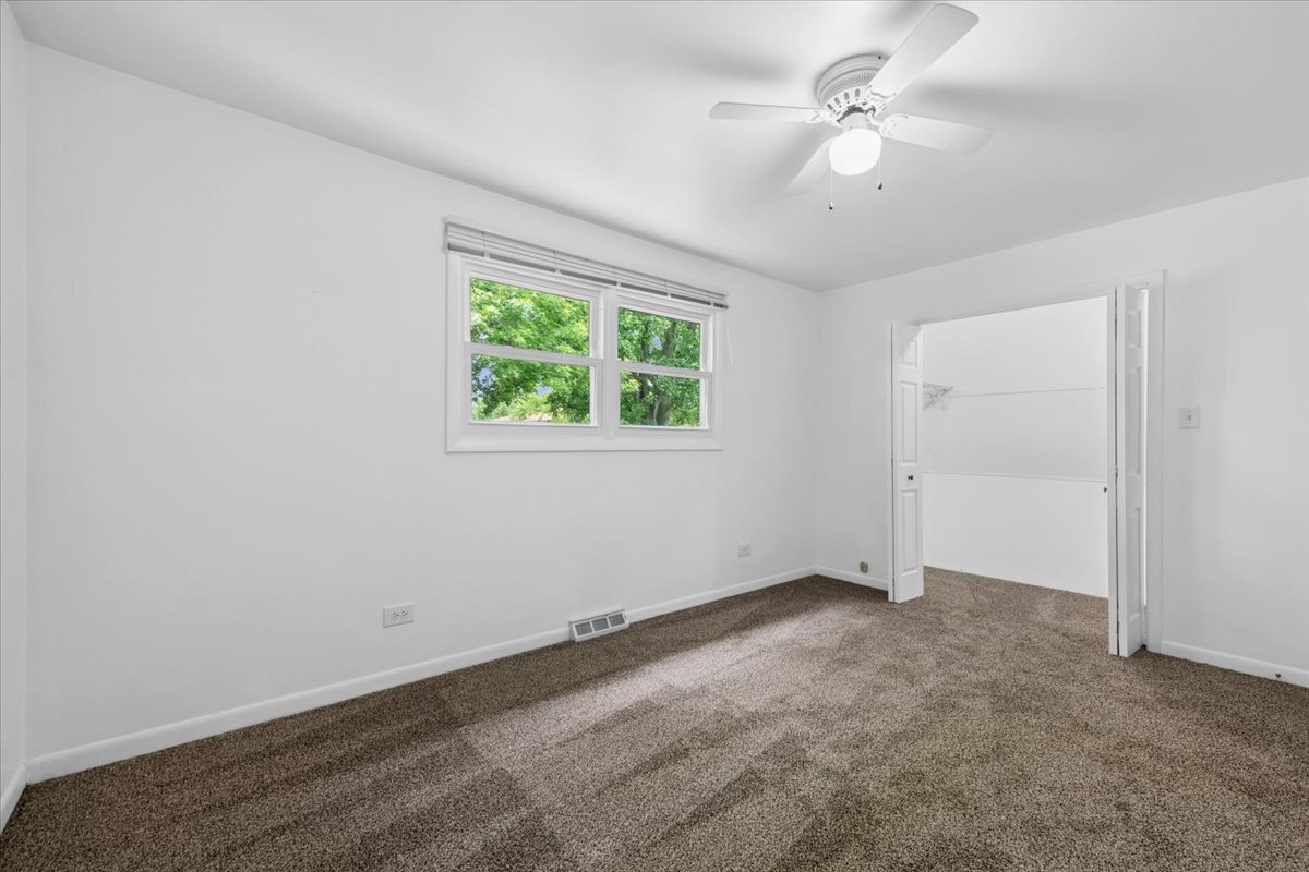 17718 65th Avenue, Tinley Park, IL 60477