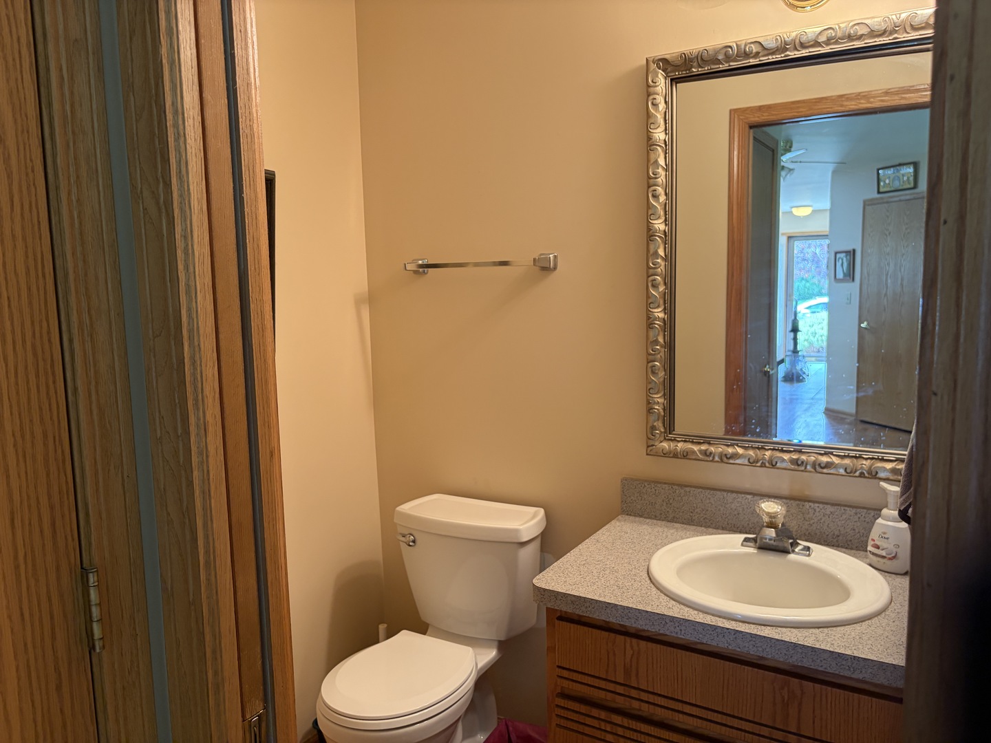 16404 Shawnee Drive, Lockport, IL 60441