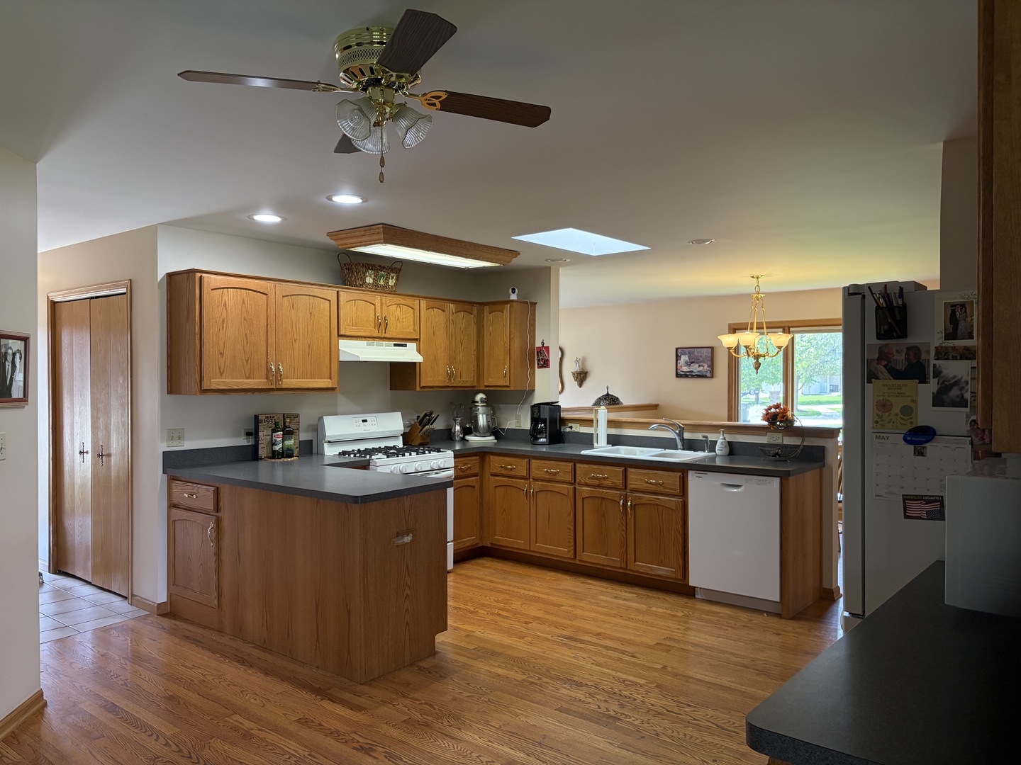 16404 Shawnee Drive, Lockport, IL 60441