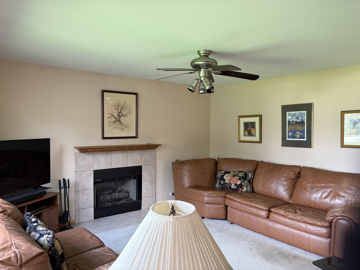 16404 Shawnee Drive, Lockport, IL 60441