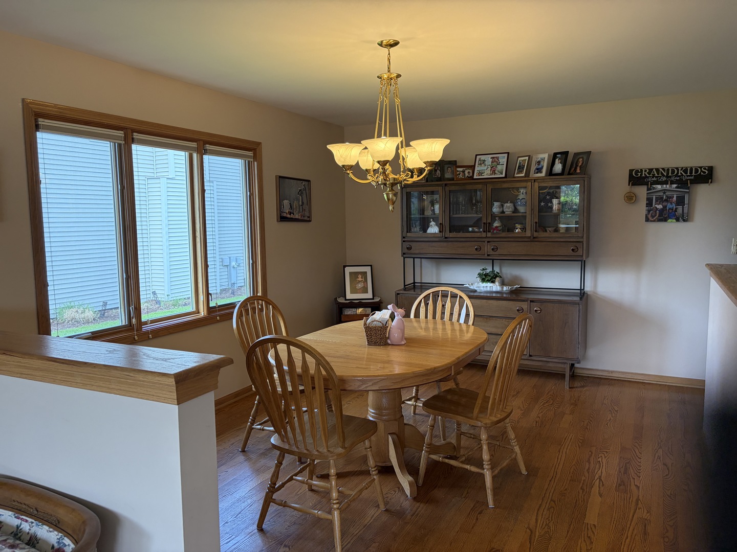 16404 Shawnee Drive, Lockport, IL 60441