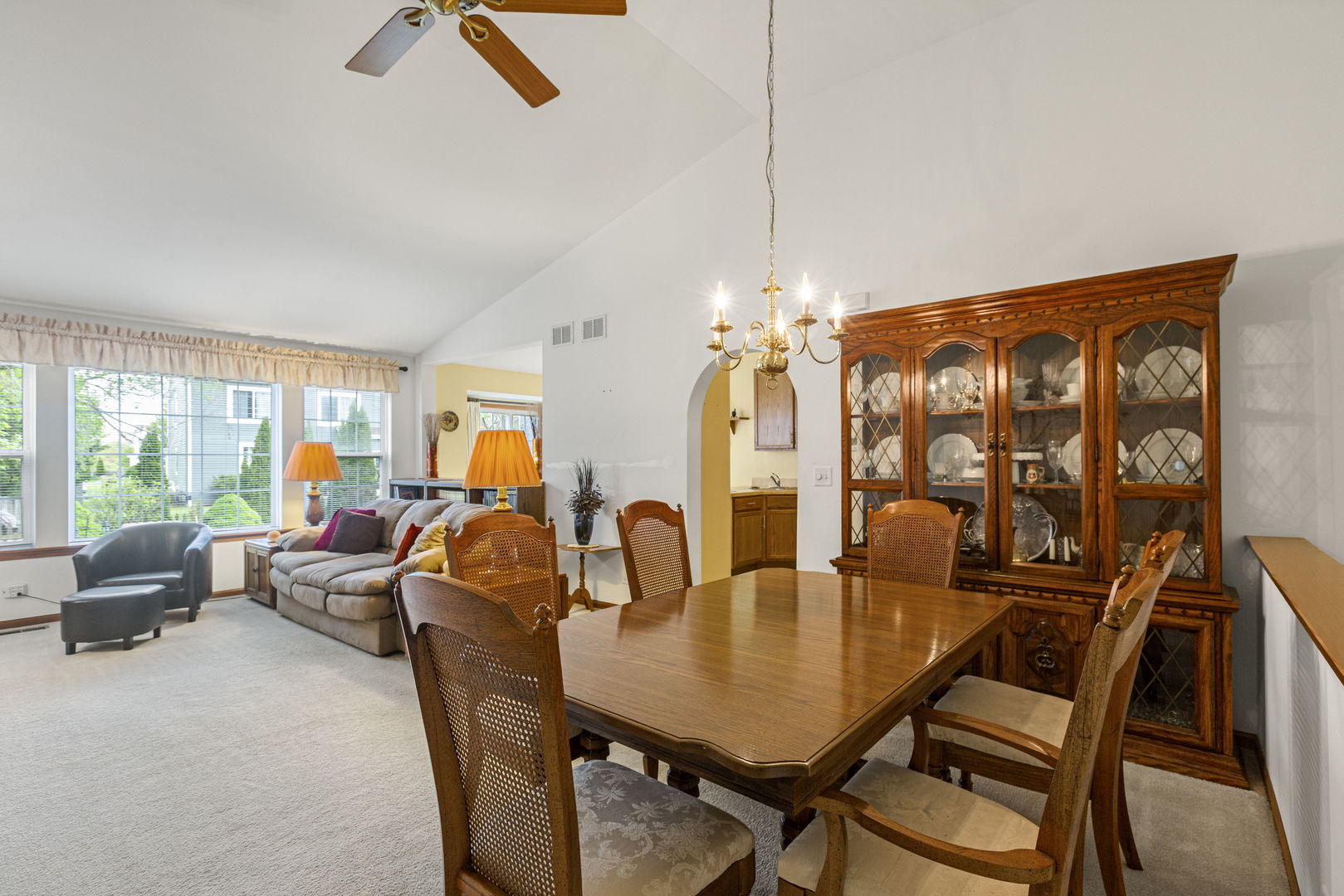 9231 Durham Drive, Huntley, IL 60142