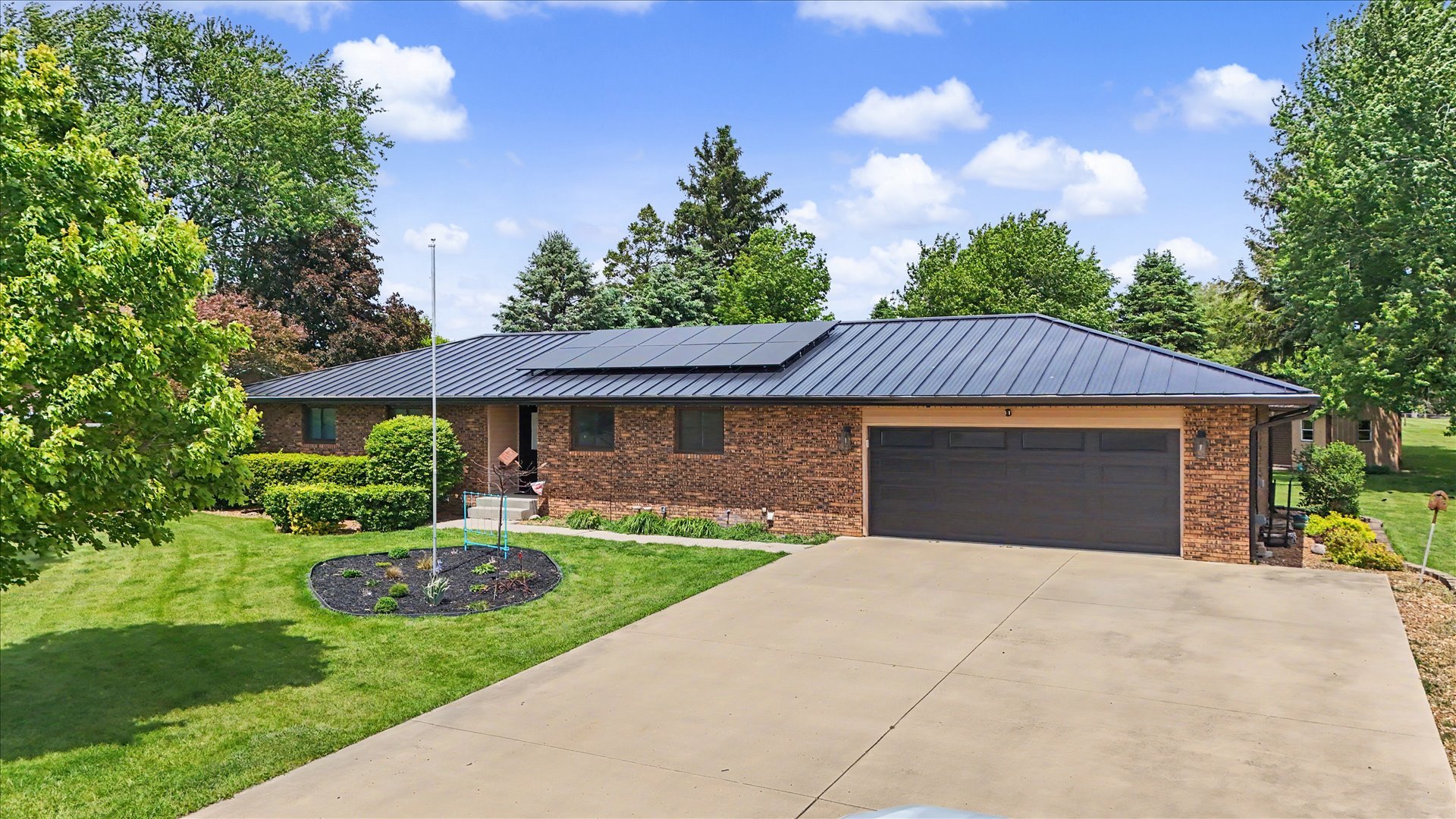 518 E South Court Street, Chatsworth, IL 60921