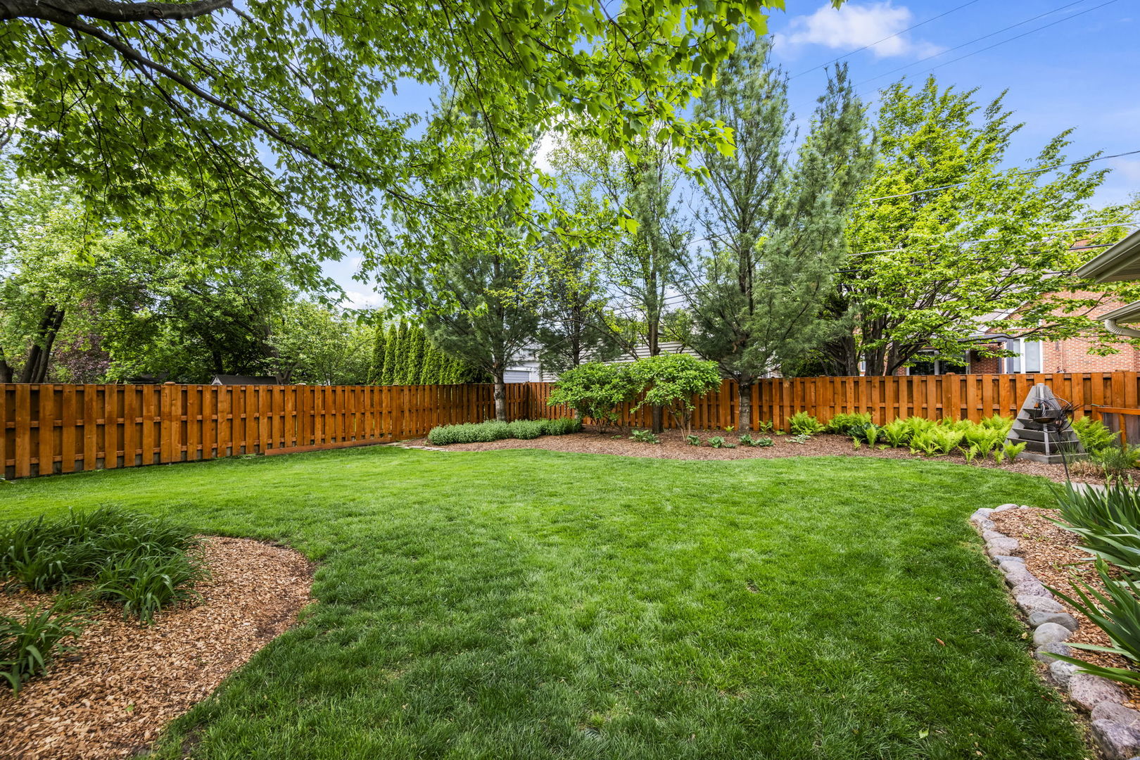 304 S Mitchell Avenue, Arlington Heights, IL 60005