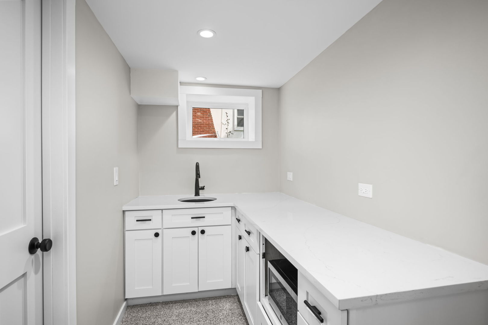 304 S Mitchell Avenue, Arlington Heights, IL 60005