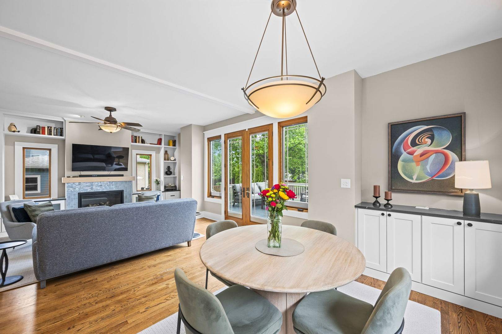304 S Mitchell Avenue, Arlington Heights, IL 60005