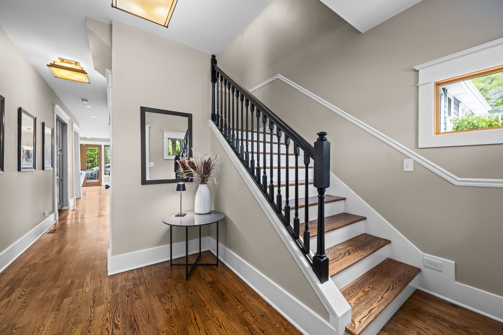 304 S Mitchell Avenue, Arlington Heights, IL 60005